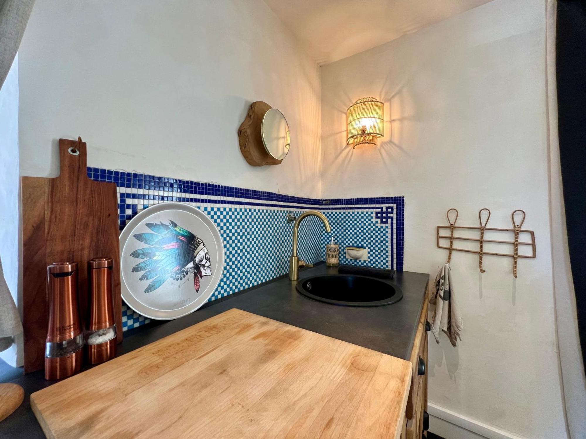 La Maisonnette D'Elodibiza ! Moret-sur-Loing Dış mekan fotoğraf